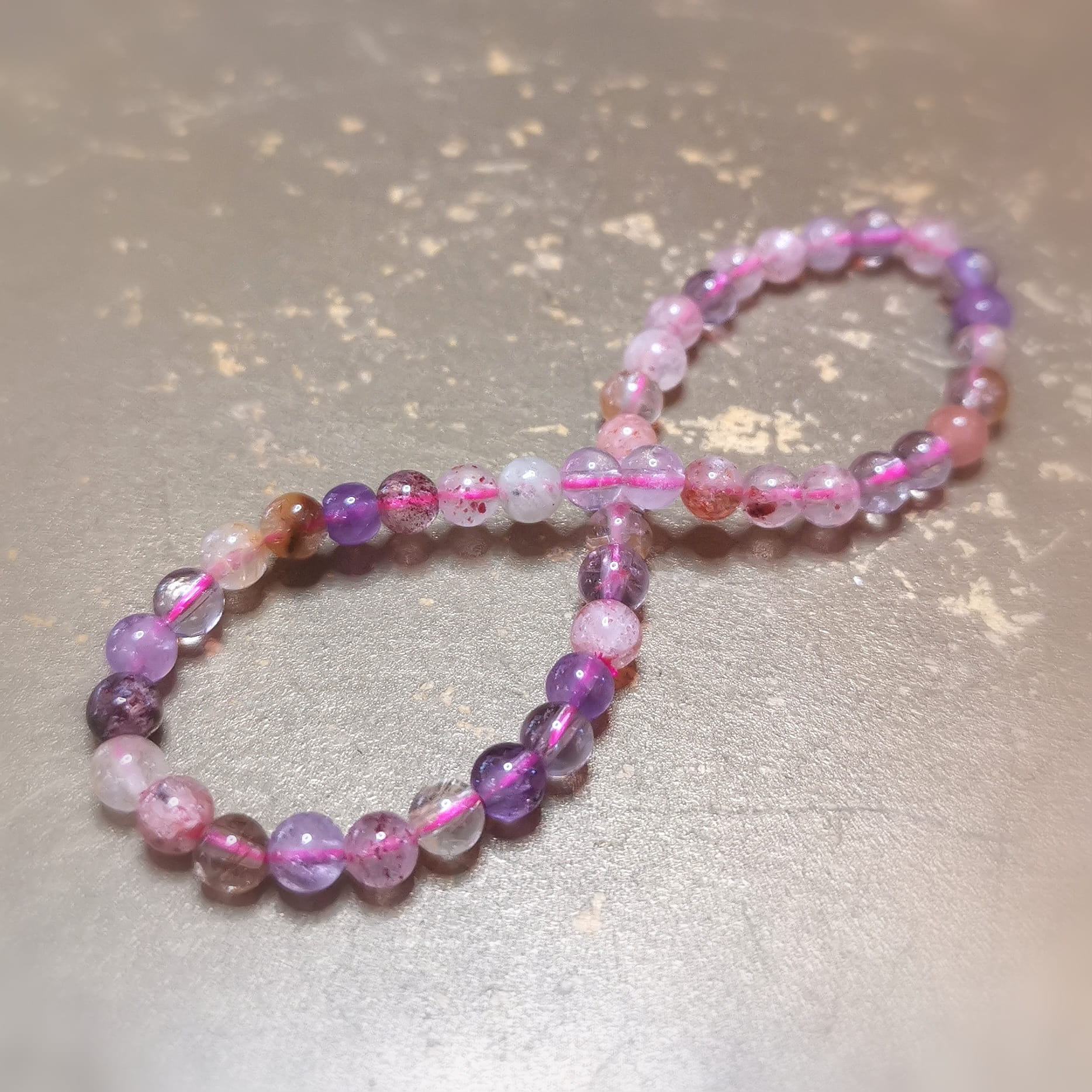 Super 7 Edelstein Karma Yoga Armband – geweiht für Bewusstsein, Intuition & spirituelle Entwicklung
