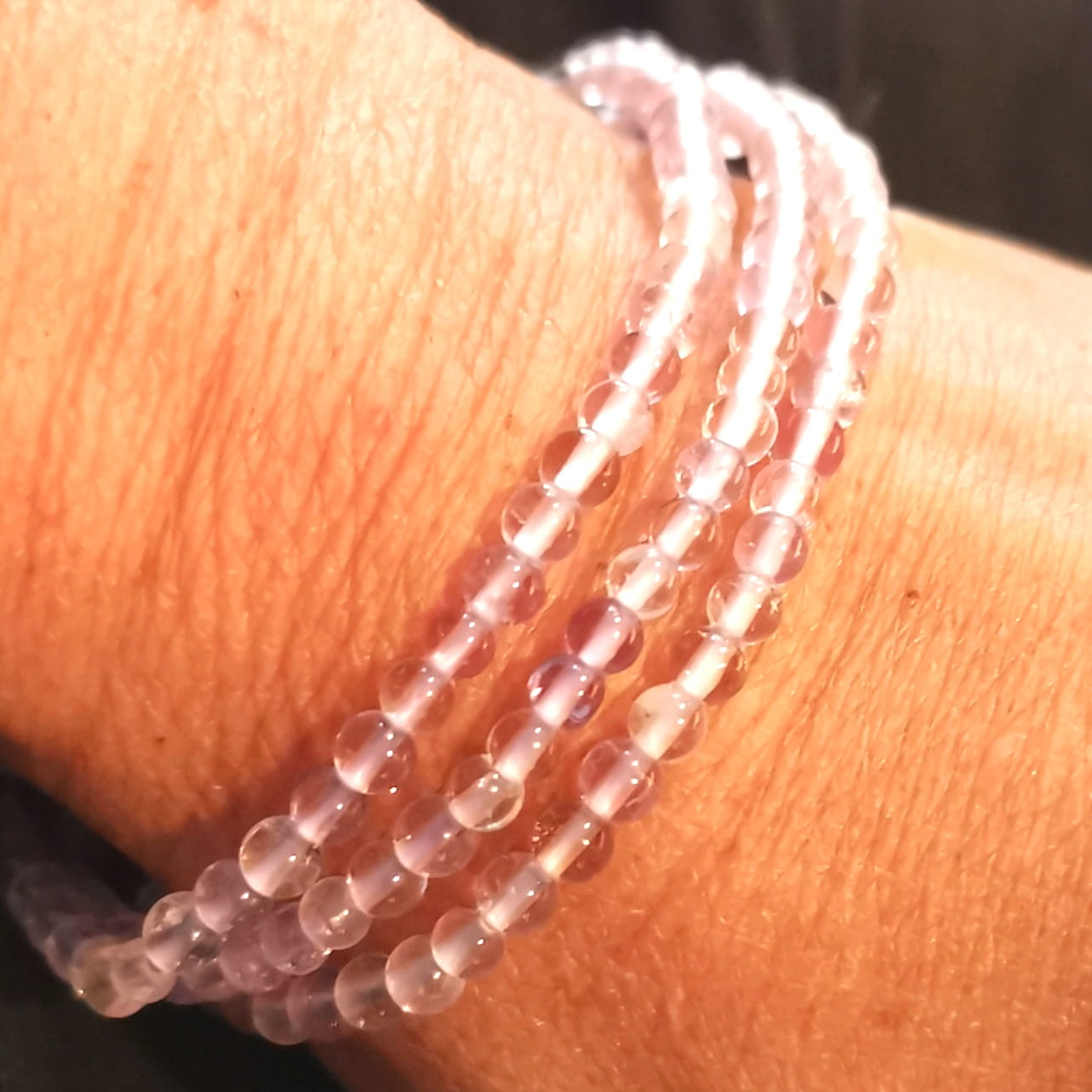 Lavendel Amethyst Karma Yoga Edelstein Armband – geweiht für Harmonie, Ruhe & Intuition