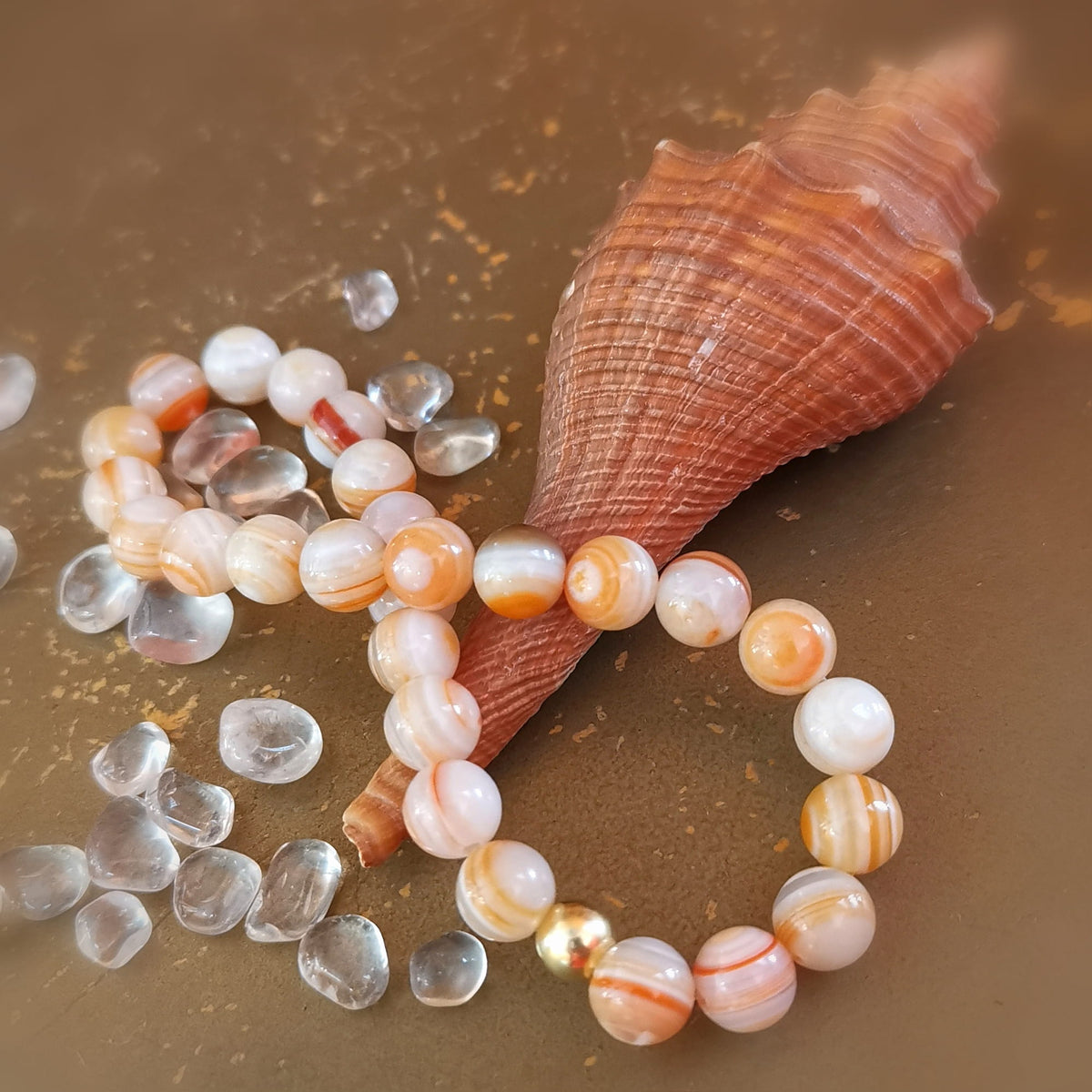 Sardonyx Karma Edelstein Armband „Licht & Liebe“ – Glück, Lebensfreude & innere Stärke