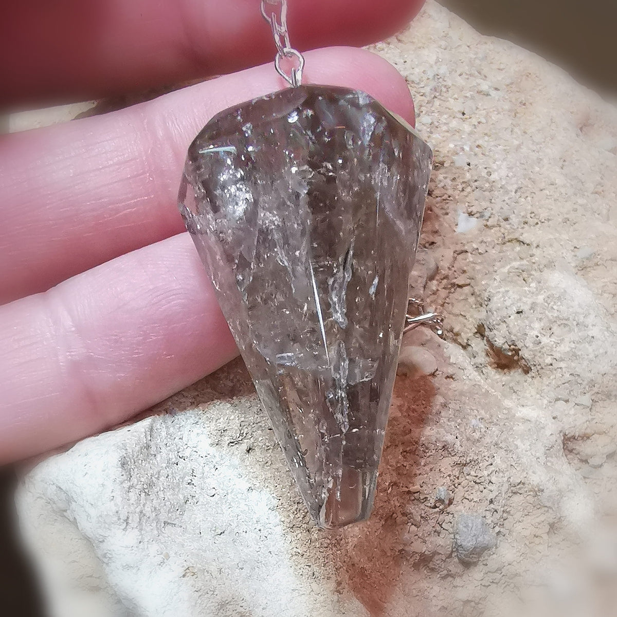 Rauchquarz Edelstein Pendel – Schutz, Erdung, Klarheit & Reiki