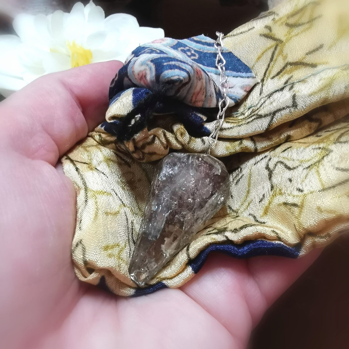Rauchquarz Edelstein Pendel – Schutz, Erdung, Klarheit & Reiki