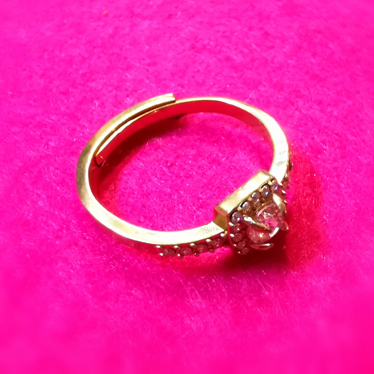 Glitzer Ring Gold Edelstahl – geweiht für Lebensfreude, Selbstwert & Glück