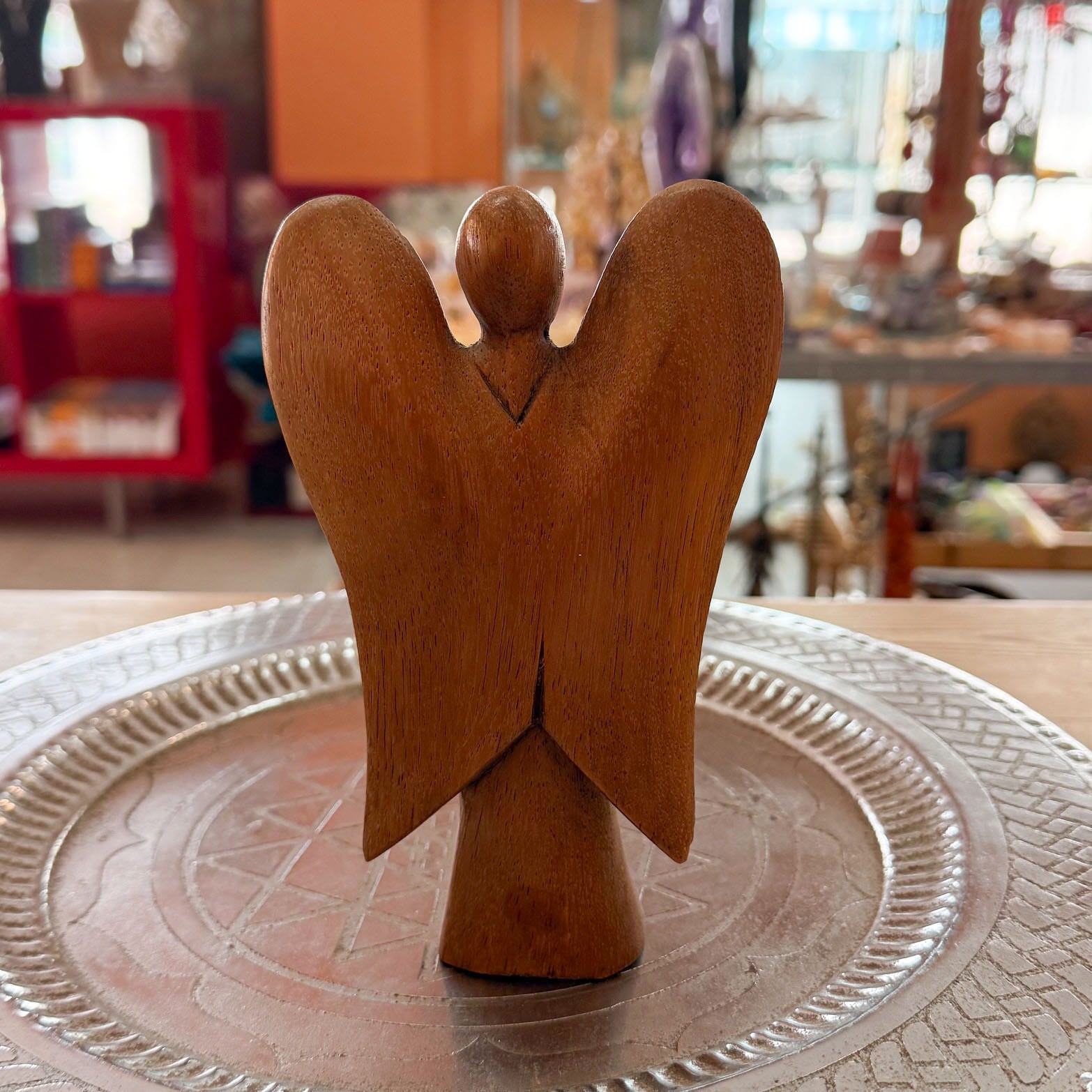 Engel aus Holz – Handarbeit aus Tibet – 16 cm