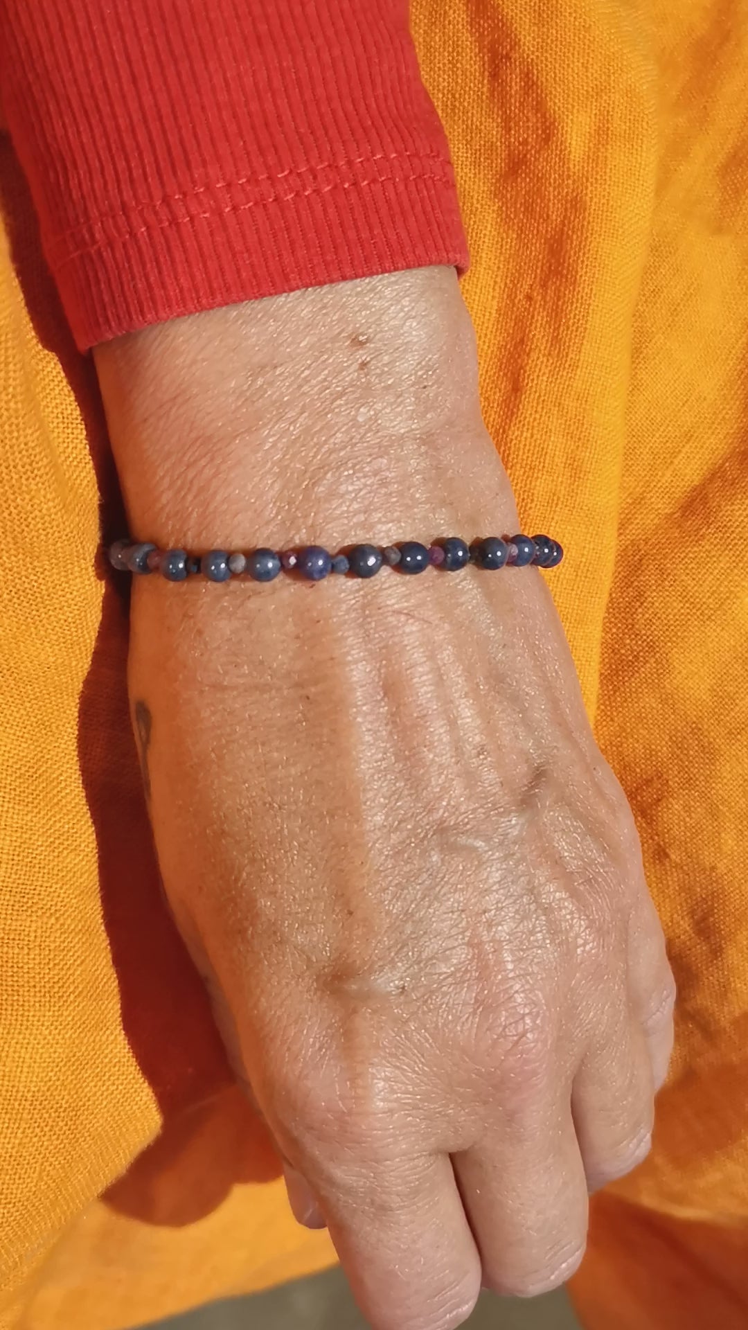 geweihtes Unikat Saphir Edelstein Heilstein Karma Armband, aura chakra wellness, Selbstzentrierung