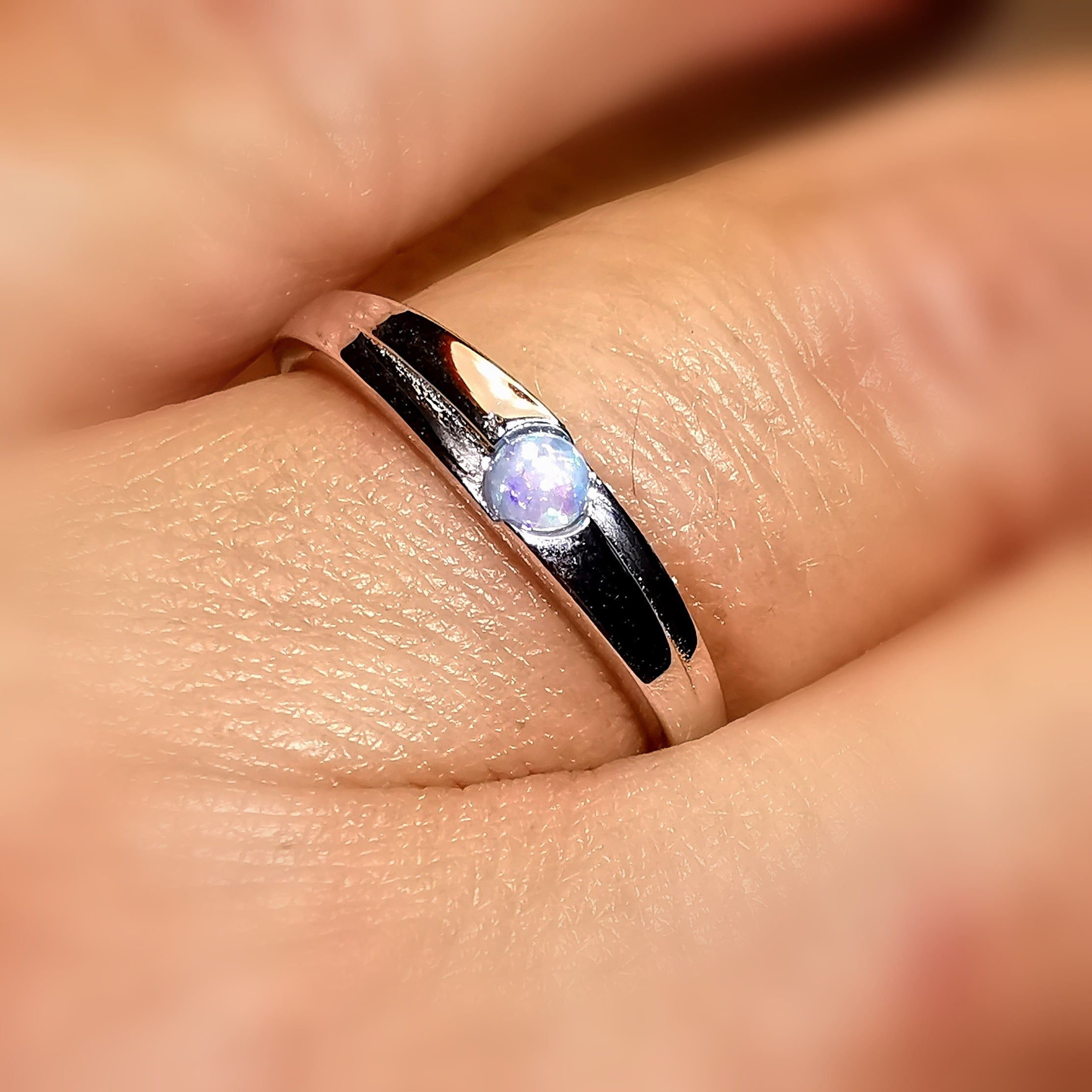 Opal Edelstein Heilstein Ring Sterlingsilber fein und klassisch, blau - Lichtbringer