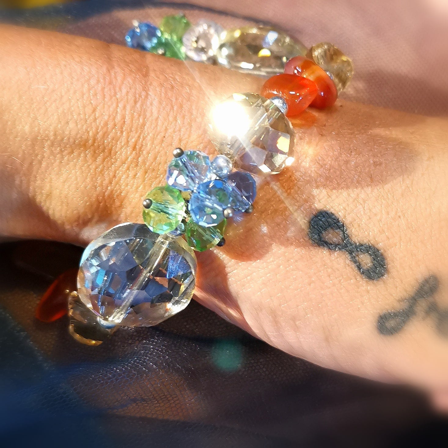 Hippie Armband edler Modeschmuck Kunststoff üppig mit Karneol Glücksachat