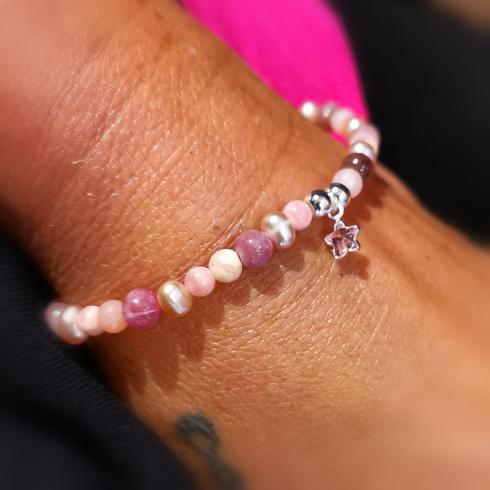 rosa rot: Turmalin, Perle, Opal und Rhodochrosit, Seestern Krafttier Karma Armband - Liebe zum Leben