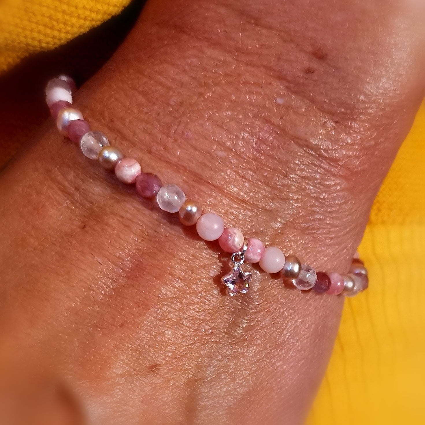 rosa rot: Turmalin Rhodochrosit Perle Opal Karma Seestern Edelstein Armband, geweiht - Seelenkraft