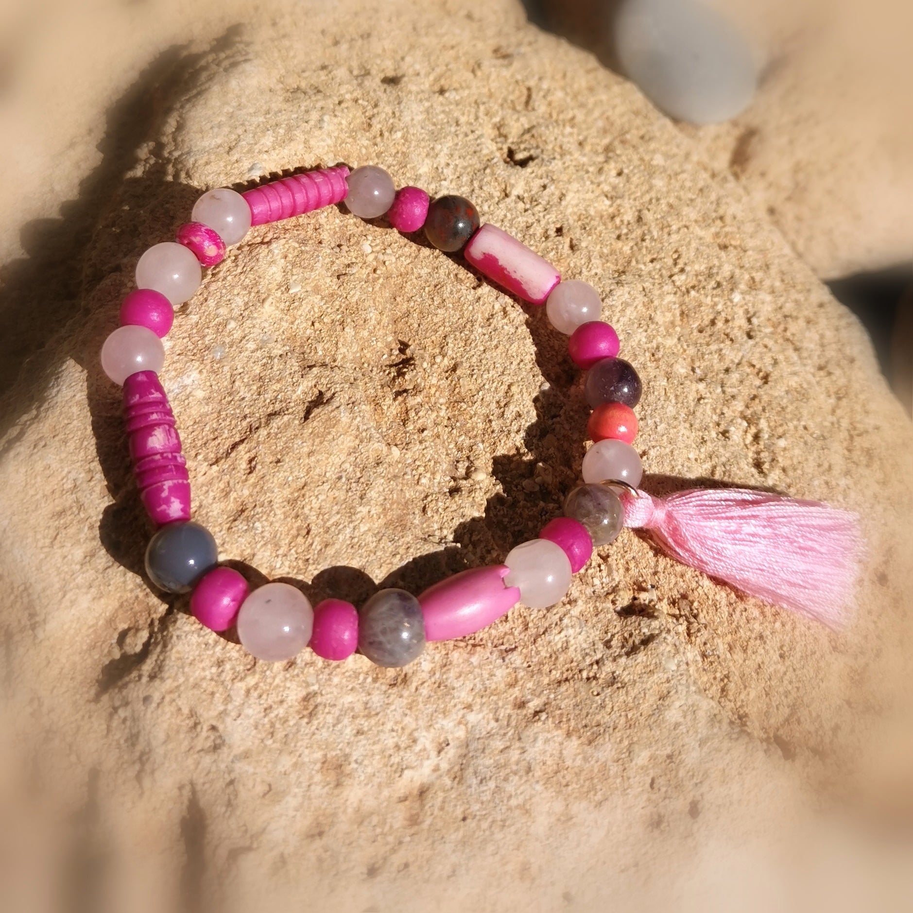 Heilstein Mix Karma Armband, Ton in Ton, Rosa Pink, geweiht, Hippie Heilstein Mode, Lebenslust und Freude