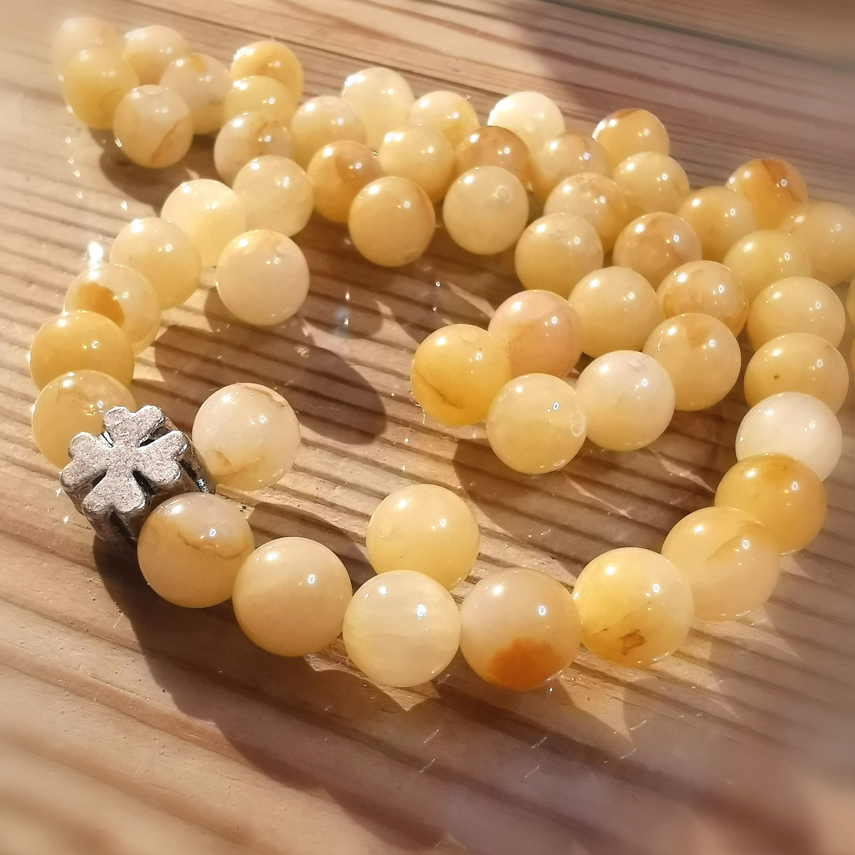 geweihtes Jaspis gelb Solarplexus Chakra Edelstein Karma Armband mit Glücksklee, Heilstein und Bijou